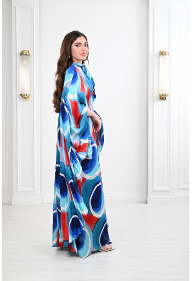 فستان طويل  بأكمام واسعة