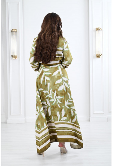 فستان طويل بحزام علي الخصر