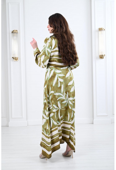 فستان طويل بحزام علي الخصر