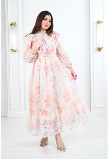 فستان طويل فاخر