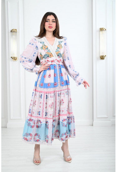 فستان طويل بتصميم كلاسيكي فستان طويل بتصميم كلاسيكي