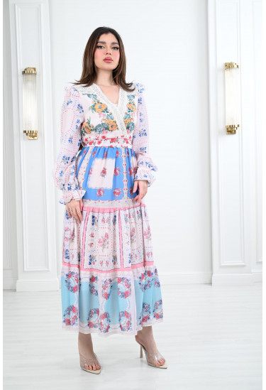 فستان طويل بتصميم كلاسيكي فستان طويل بتصميم كلاسيكي