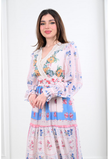 فستان طويل بتصميم كلاسيكي فستان طويل بتصميم كلاسيكي