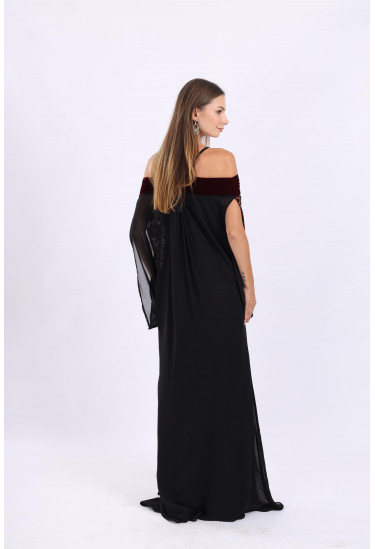 أناقة مميزة بلمسة زهور مطرّزة