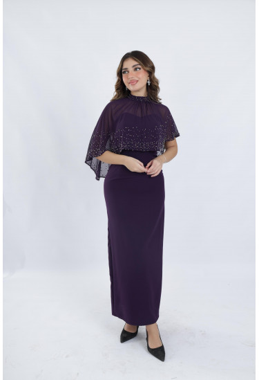 فستان سهرة أنيق مزين بحبات لؤلؤ