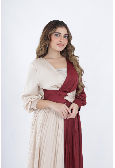 فستان حريري بتصميم كسرات أنيق