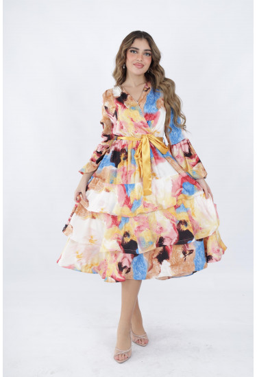 فستان حريري مزهر متعدد الألوان بتصميم كسرات وحزام خصر