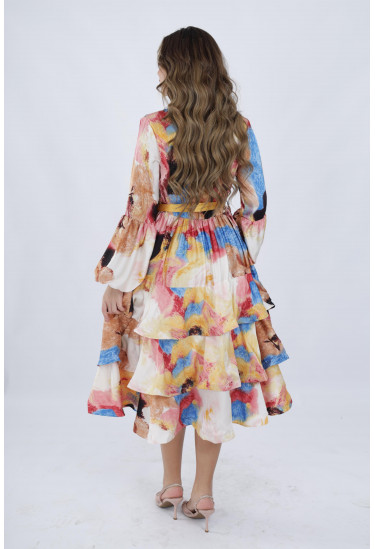 فستان حريري مزهر متعدد الألوان بتصميم كسرات وحزام خصر