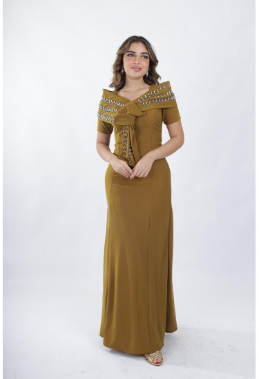 فستان سهرة أنيق مزين تطريز فضي فاخر