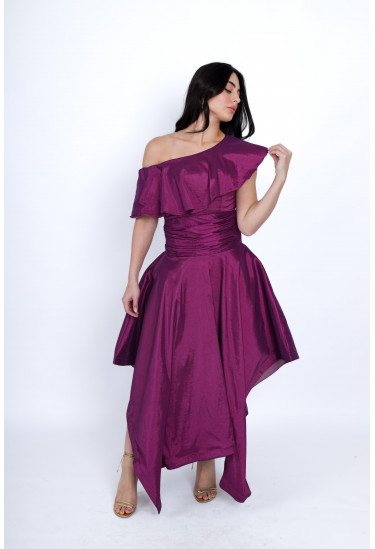 فستان سهرة أنيق بتصميم كتف واحد وكشكش فاخر   