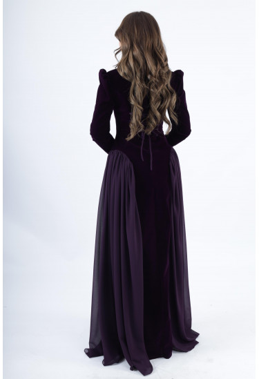 فستان سهرة مخملي كلاسيكي