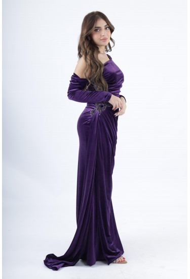 فستان سهرة كتف واحد مع تطريز