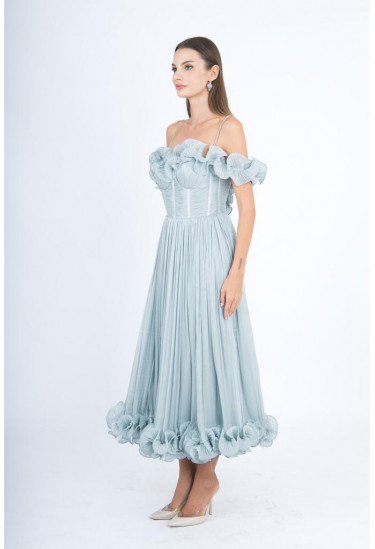 فستان سهرة أنيق بتصميم كورسيه وزهور بارزة