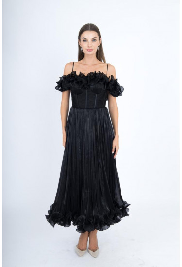 فستان سهرة أنيق بتصميم كورسيه وزهور بارزة