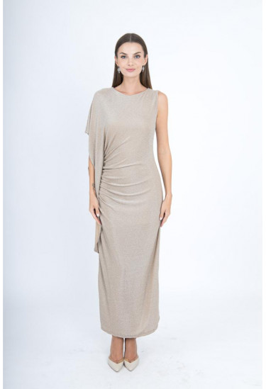 فستان سهرة لامع بلمسة درايبي أنيقة