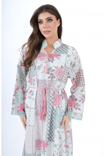 جلابية نسائية بطبعة بوهيمية أنيقة