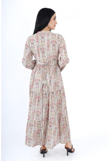 فستان طويل مشجر بنقشة بيزلي أنيقة وأكمام طويلة