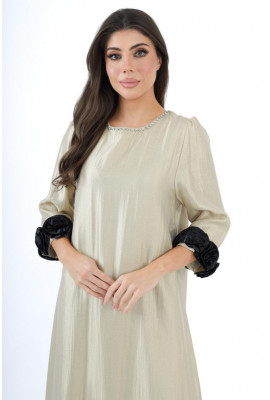 فستان سهرة أنيق بتصميم عصري