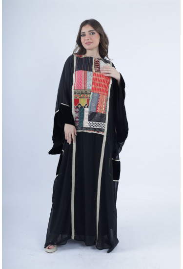 جلابية أنيقة بتصميم باتشوورك عصري