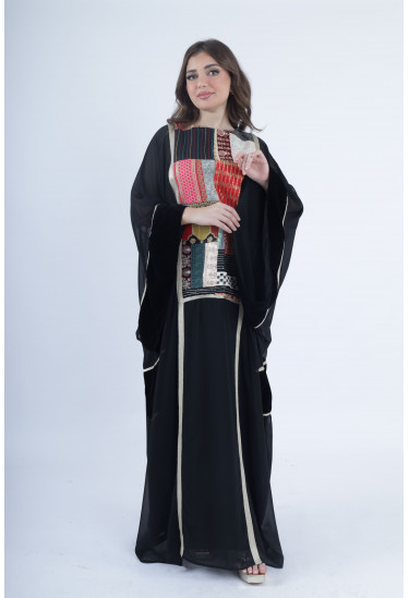 جلابية أنيقة بتصميم باتشوورك عصري