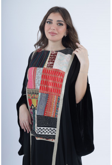 جلابية أنيقة بتصميم باتشوورك عصري