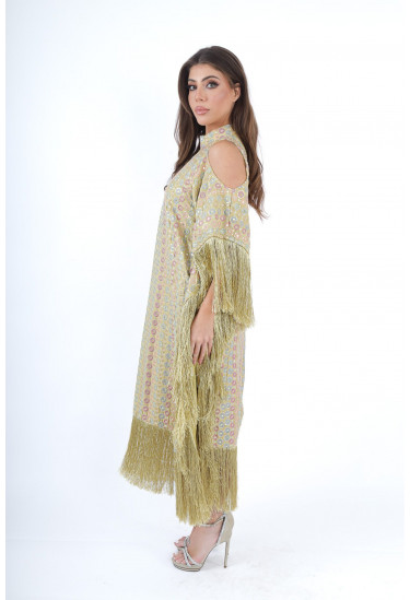 جلابية فاخرة مزينة بهدب مع نقوش دائرية ملونة