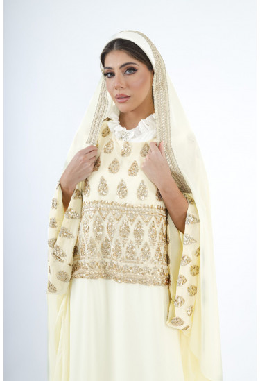 جلابيه طويله بتصميم ملكي