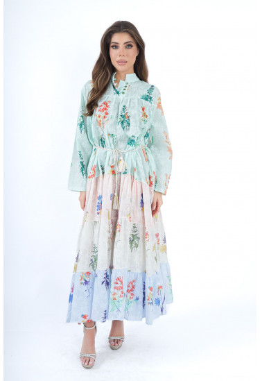 فستان ماكسي بطبقات وألوان الباستيل فستان ماكسي بطبقات وألوان الباستيل