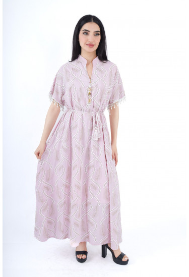 جلابيه واسعه بأكمام مزينه بدلايات