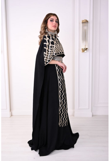 فستان ملكي بكيب مطرز تطريز ذهبي