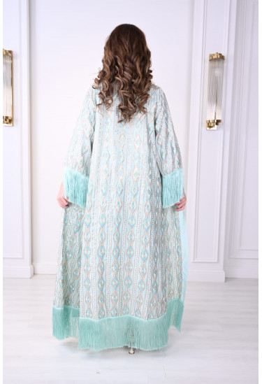 جلابية فاخرة بتصميم راقى ولمسات شرقية