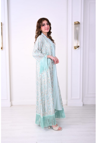 جلابية فاخرة بتصميم راقى ولمسات شرقية