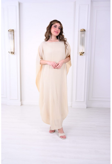 جلابيه راقيه بتصميم واسع ومريح جلابيه راقيه بتصميم واسع ومريح