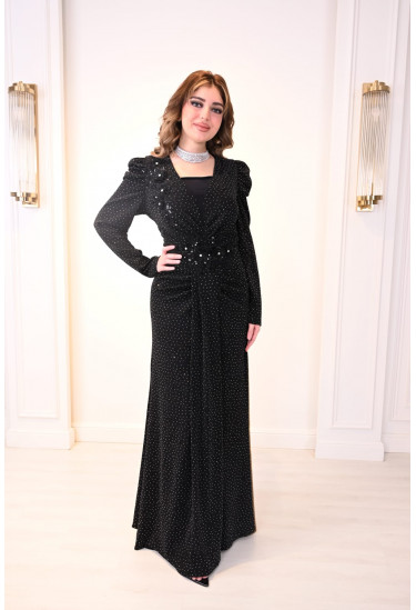 فستان سهره طويل بتطريز لامع لاطلاله مفعمه بالانوثه