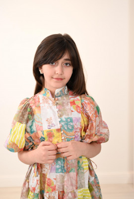 فستان بناتي بطباعات زهور ملونه رائعه