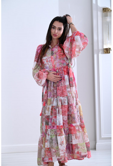 فستان نسائي تزينه طباعات ورود 