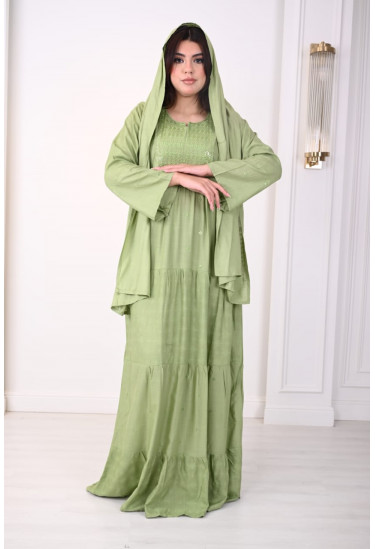 جلابيه طويله مع وشاح للرأس 