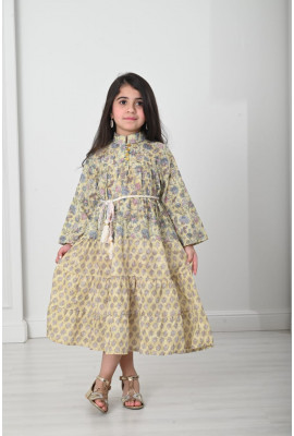 فستان بناتي مشجر 