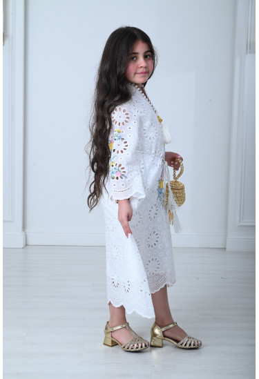 جلابيه بناتي بتطريز مميز وراقي مقاسات كبيرة