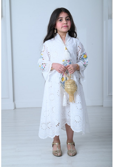 جلابيه بناتي بتطريز مميز وراقي مقاسات كبيرة