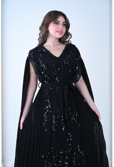 فستان سهرة ملكي بتطريز فاخر 