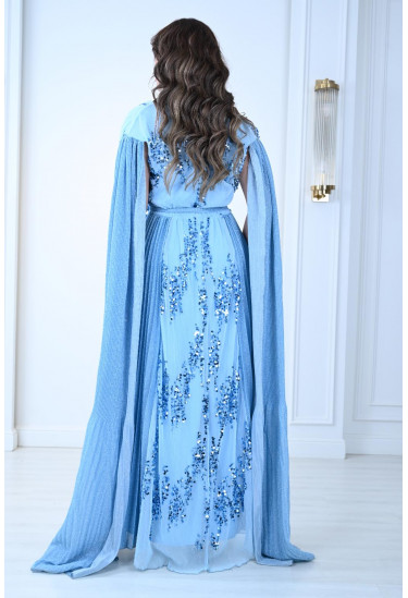 فستان سهرة ملكي بتطريز فاخر 