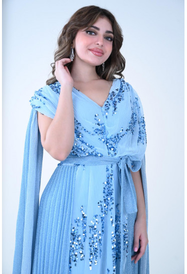 فستان سهرة ملكي بتطريز فاخر 