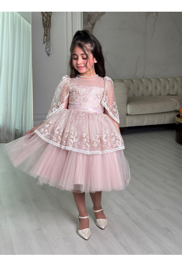 فستان فخم للبنات بتطريز فاخر وتصميم أميرات