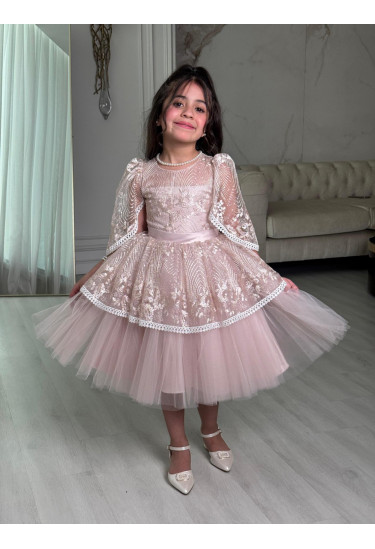 فستان فخم للبنات بتطريز فاخر وتصميم أميرات