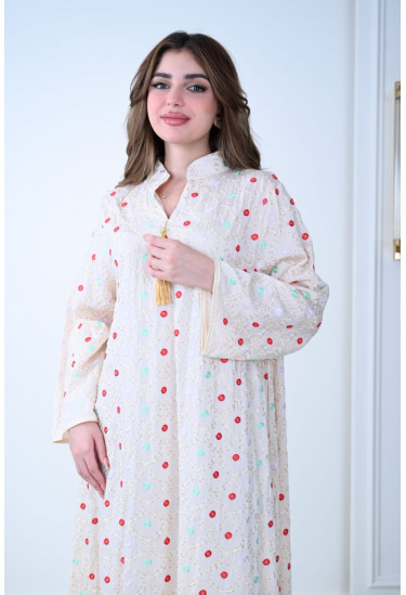 جلابية نسائية مطرزة بزهور صغيرة وأكمام واسعة