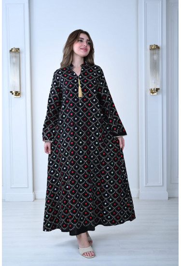 جلابية نسائية مطرزة بزهور صغيرة وأكمام واسعة