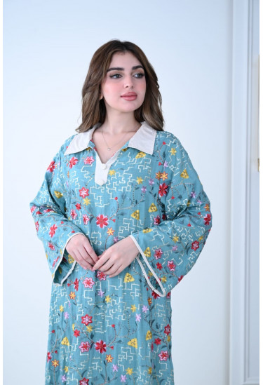 جلابية نسائية كاجوال مزينة بطبعات ملونة جلابية نسائية كاجوال مزينة بطبعات ملونة