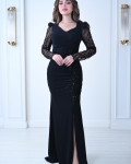 فستان سهرة أسود أنيق بأكمام شفافة مطرزة