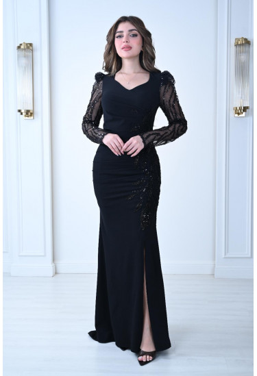 فستان سهرة أسود أنيق بأكمام شفافة مطرزة